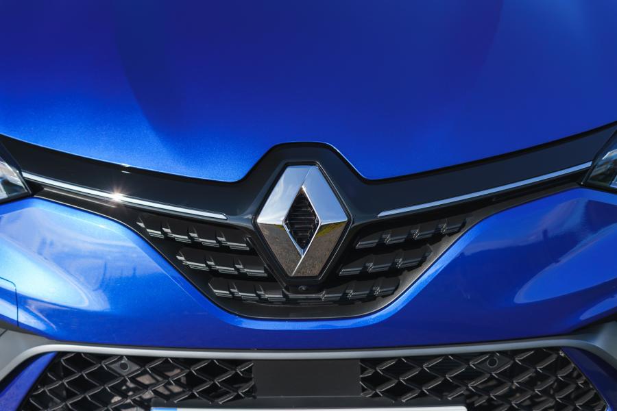 Логотип Renault Clio R.S. Line 2019 года  (UK) (фото 22 из 40)
